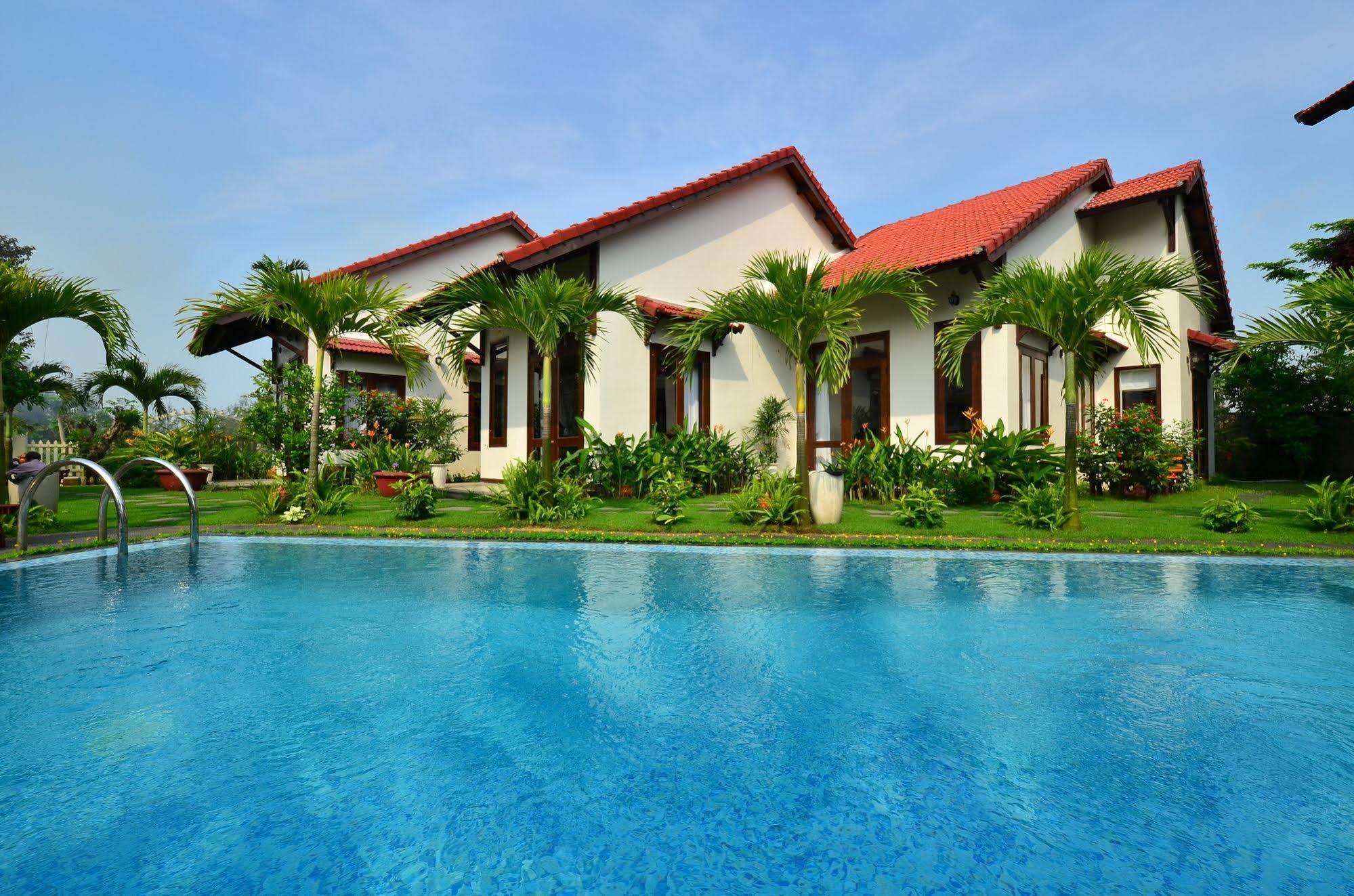 Van Lan Riviera Villas Hoi An Exterior foto